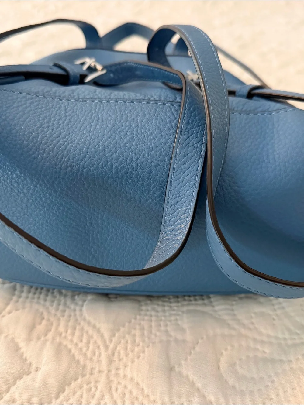 Michael Kors compact michael